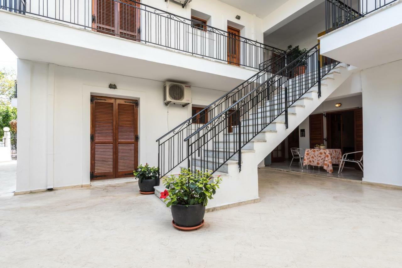 Areti Apartments Poros  Exterior foto